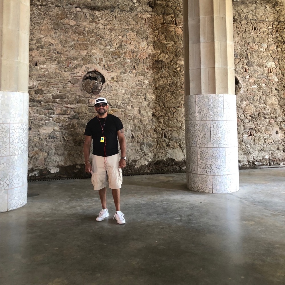 Meet your Posher, Ray
